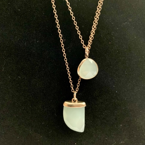 Gold tone gemstone necklace - Picture 2 of 2